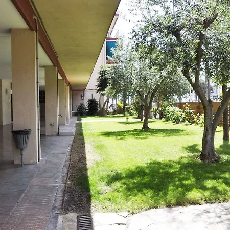 Apartamento Paisos Catalans By Interhome Malgrat de Mar